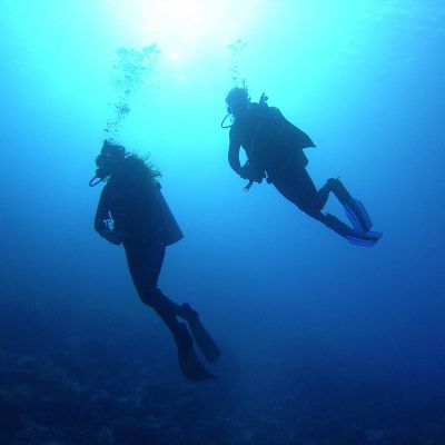 Deep Divers